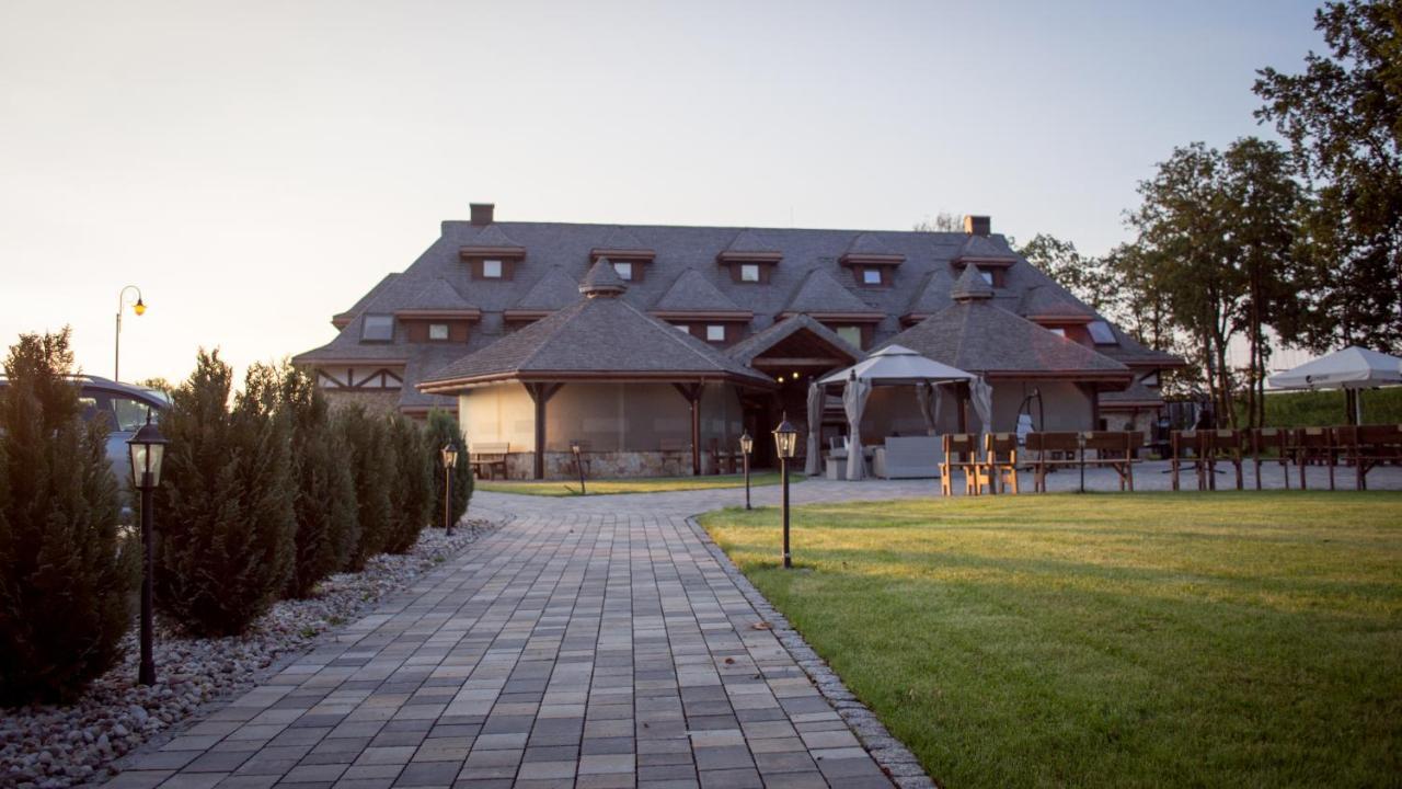 Hotel & Spa **** Kasztel Uniejow Exterior photo